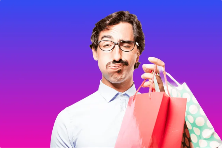 Homme fatigué du shopping