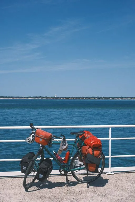 Le Bassin d'Arcachon vu depuis la rive, agence web Najumi a Audenge