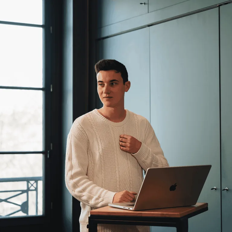 nicolas présentation