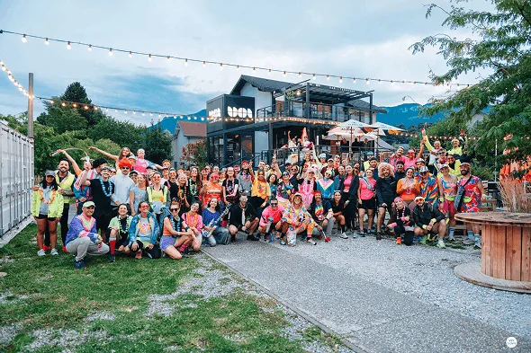 Photo de groupe d'entreprise réalisée par Vey Events