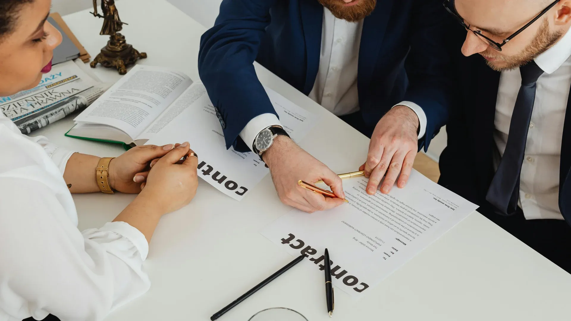 Partenariat professionnel entre dirigeant PME et agence web pour stratégie digitale